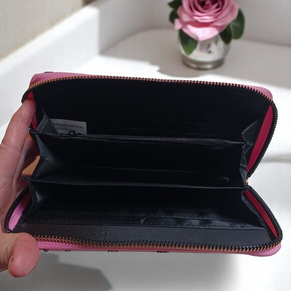 Barbiecore Zip Wallet | Pink Makeup Print | Gold Hardware | Chic NWOT Clutch 👛 - Picture 5 of 8